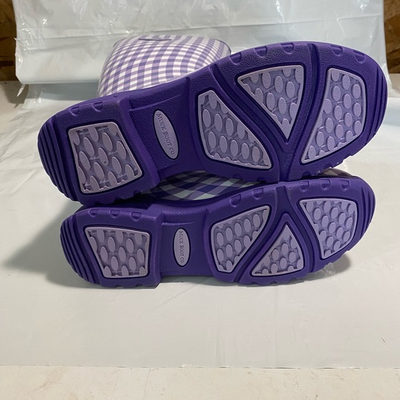 Tall Muck Boots. - Picture 3 of 6